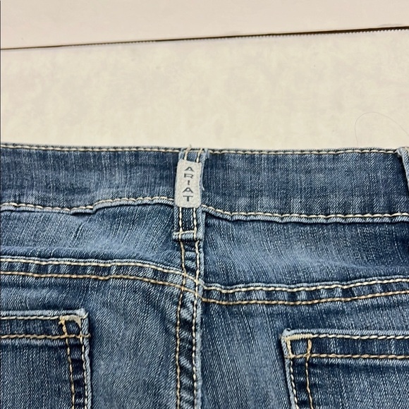 Women's Blue Jeans - Picture 5 of 8